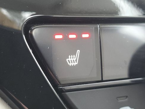 Certified 2025 Honda Accord EX-L image 5