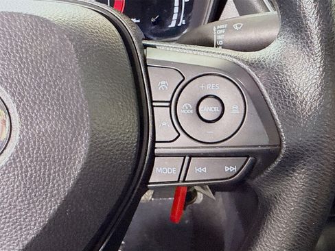 Used 2026 Toyota Corolla LE FWD image 15