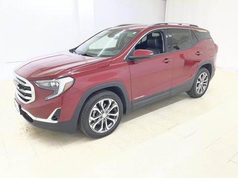 Used 2020 GMC Terrain SLT w/ Preferred Package image 1