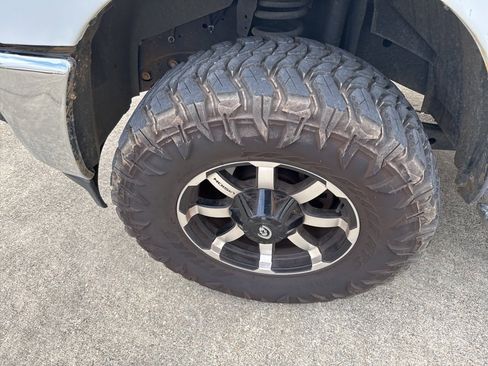 Used 2022 RAM 2500 Tradesman w/ Chrome Appearance Group image 22