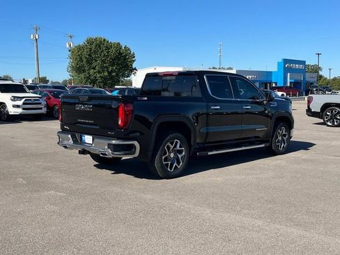 New 2025 GMC Sierra 1500 SLT w/ SLT Premium Plus Package image 4