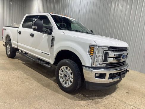 Used 2018 Ford F250 XLT w/ XLT Value Package image 9