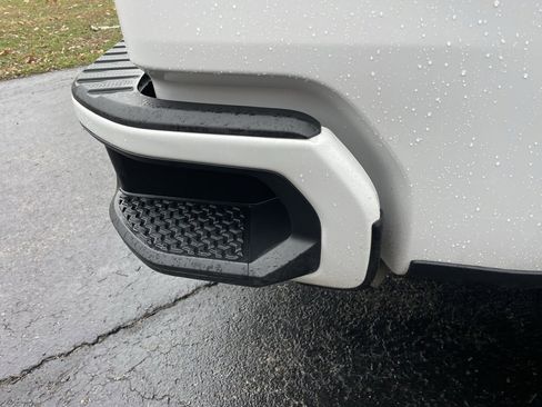 Certified 2024 Chevrolet Silverado 1500 Custom image 16