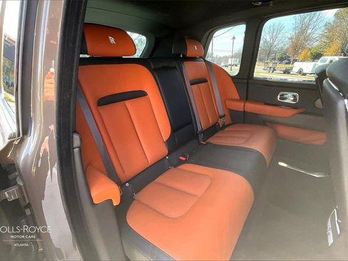 Used 2026 Rolls-Royce Cullinan image 26