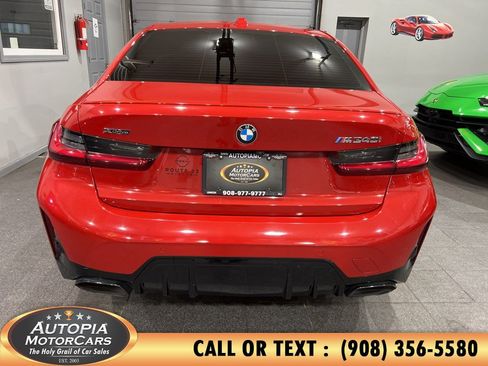 Used 2023 BMW M340i xDrive w/ Premium Package AWD/4WD image 4