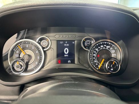 Used 2019 RAM 2500 Big Horn w/ Protection Group AWD/4WD image 15