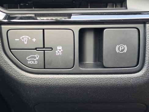 New 2026 Kia Sportage SX FWD image 12