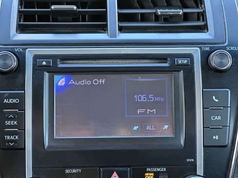 Used 2013 Toyota Camry SE image 12