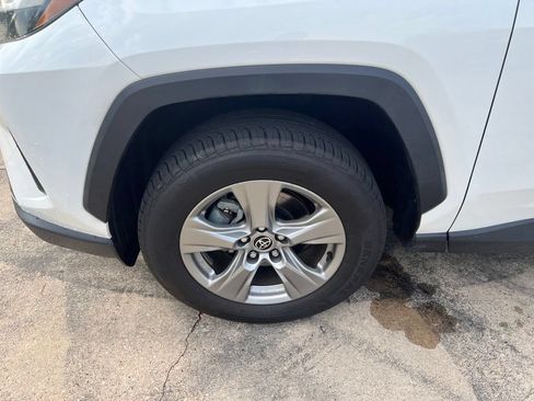 Used 2023 Toyota RAV4 XLE w/ Convenience Package AWD/4WD image 21
