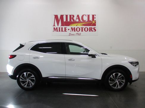 Used 2023 Buick Envision Essence image 6