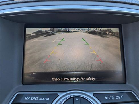 Used 2010 INFINITI G37 X w/ Premium Pkg image 30