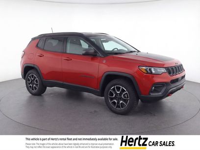 Used 2025 Jeep Compass Trailhawk