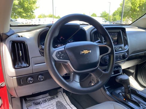 Used 2021 Chevrolet Colorado W/T w/ WT Convenience Package image 17