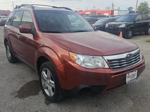 Used 2010 Subaru Forester 2.5X Premium image 3