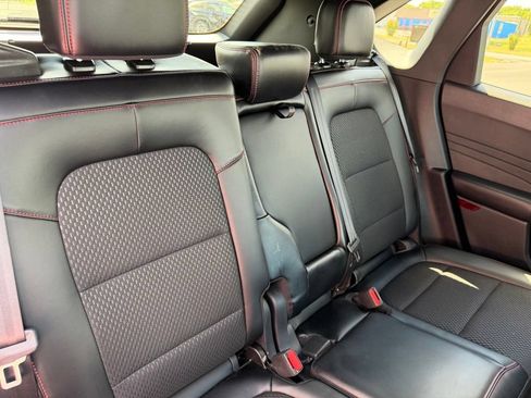 Used 2025 Ford Escape ST-Line Elite AWD/4WD image 26