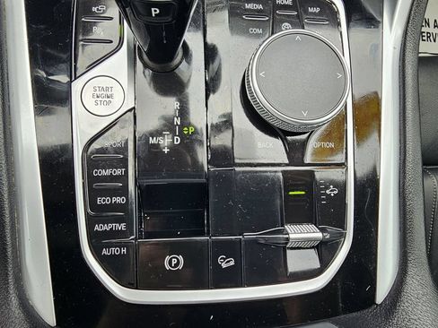 Used 2021 BMW X6 xDrive40i AWD/4WD image 59