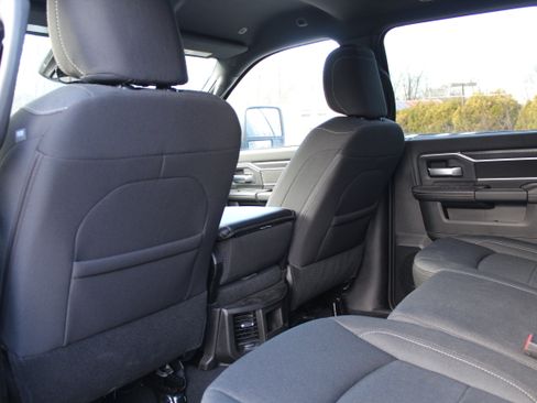 Used 2025 RAM 2500 Big Horn image 14