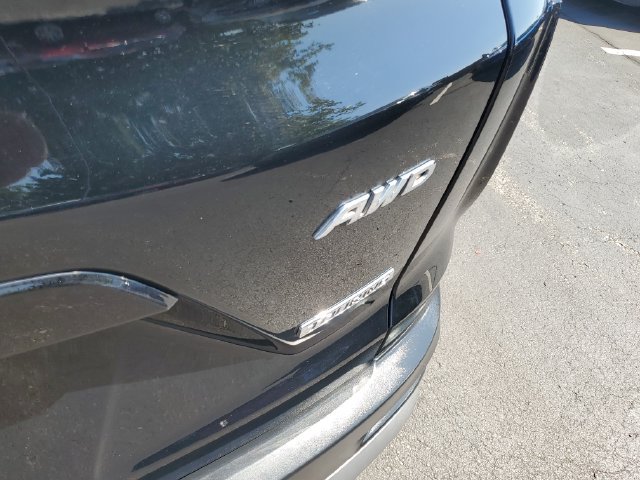 Used 2020 Honda CR-V Touring image 8