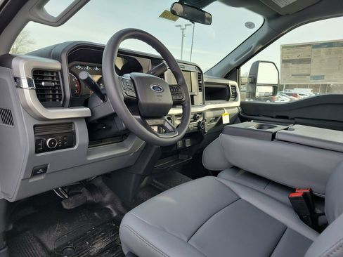 New 2026 Ford F250 XL w/ FX4 Off-Road Package image 20
