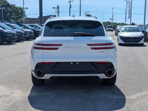 Used 2025 Genesis GV70 3.5T Sport AWD/4WD image 4