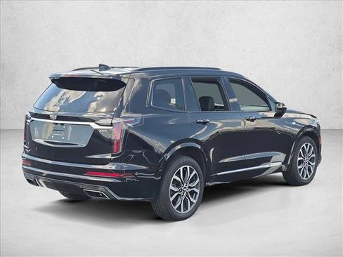 Used 2021 Cadillac XT6 Sport AWD/4WD image 5
