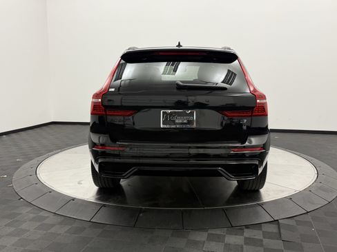 Certified 2024 Volvo XC60 T8 Ultimate w/ Protection Package Premier AWD/4WD image 6