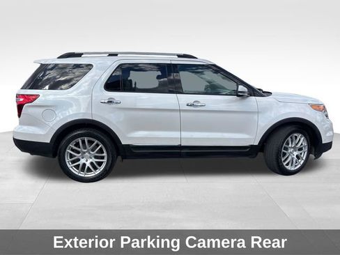 Used 2015 Ford Explorer Limited w/ Equipment Group 302A FWD image 7