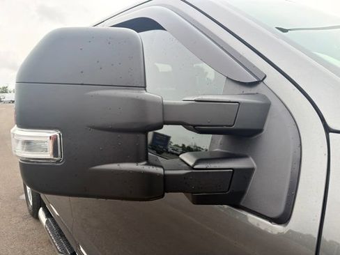 Certified 2017 Ford F150 XLT AWD/4WD image 6