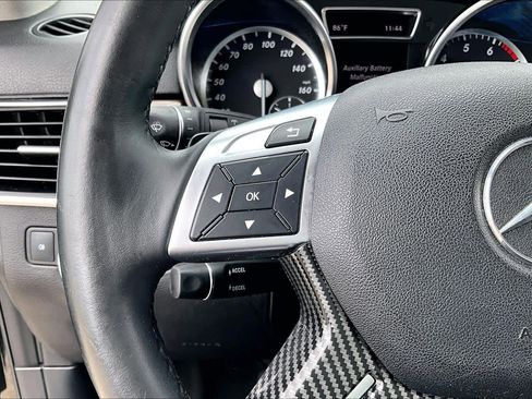 Used 2014 Mercedes-Benz ML 350 4MATIC image 21