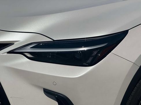 Used 2022 Lexus NX 350 AWD image 15