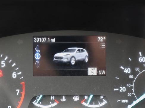 Certified 2022 Ford Escape SEL AWD/4WD image 42