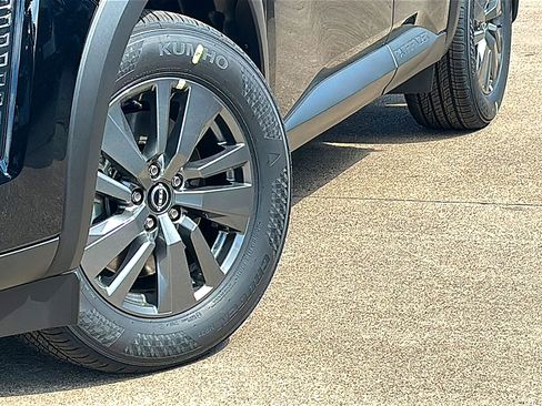 New 2026 Nissan Pathfinder SV image 3