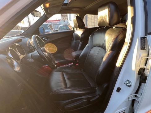 Used 2015 Nissan Juke SL image 22
