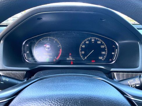 Used 2019 Honda Accord EX image 13