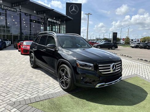 New 2026 Mercedes-Benz GLB 250 image 7