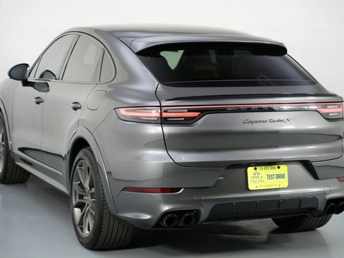 Used 2022 Porsche Cayenne Turbo S image 56
