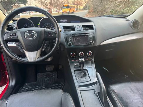 Used 2013 MAZDA MAZDA3 i Grand Touring image 12