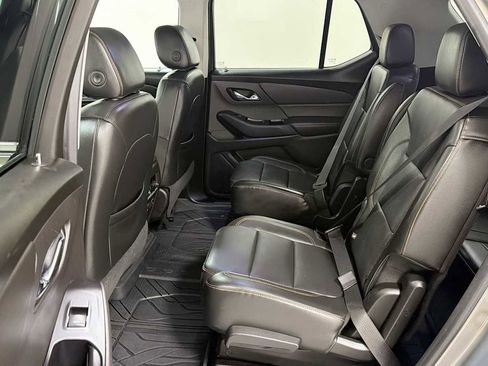 Used 2019 Chevrolet Traverse LT w/ LT Premium Package AWD/4WD image 24