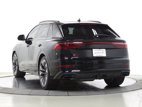Used 2025 Audi Q8 Prestige AWD/4WD image 3