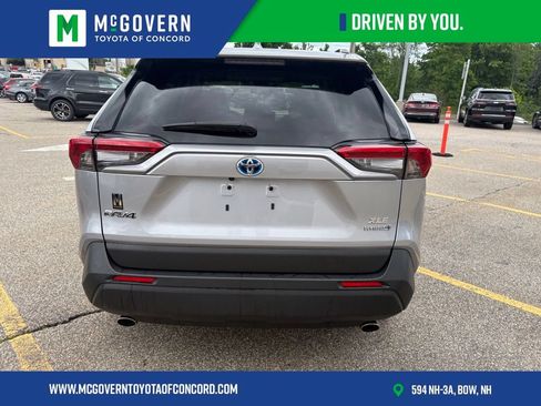 Used 2023 Toyota RAV4 XLE w/ Convenience Package AWD/4WD image 4