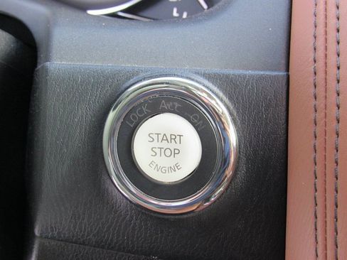 Used 2018 INFINITI QX80 Base w/ Deluxe Technology Package image 25