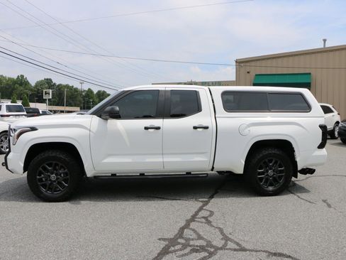 Used 2022 Toyota Tundra SR w/ SR Tow Package RWD image 2