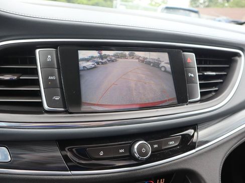 Used 2018 Buick Enclave Essence w/ Trailering Package AWD/4WD image 24