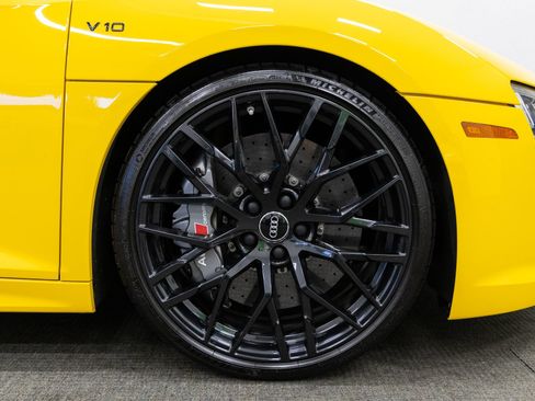 Used 2018 Audi R8 V10 plus AWD/4WD image 21