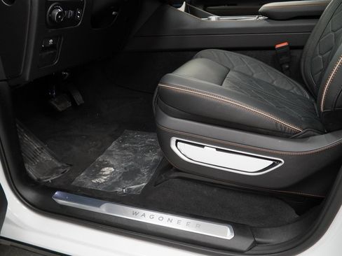 New 2025 Jeep Grand Wagoneer Series III w/ Rear Seat Video Group 1 image 34