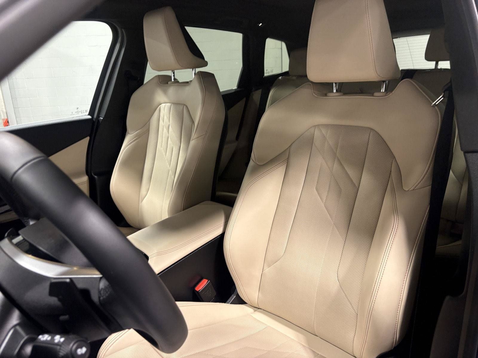 Used 2026 BMW X3 xDrive30i w/ Premium Package AWD/4WD image 4