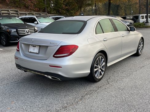 Used 2020 Mercedes-Benz E 450 4MATIC Sedan image 6