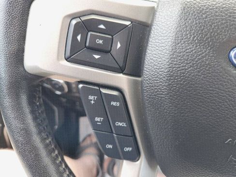 Used 2020 Ford F150 Lariat w/ Equipment Group 502A Luxury image 41