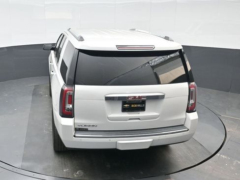 Used 2018 GMC Yukon Denali w/ Denali Ultimate Package image 28