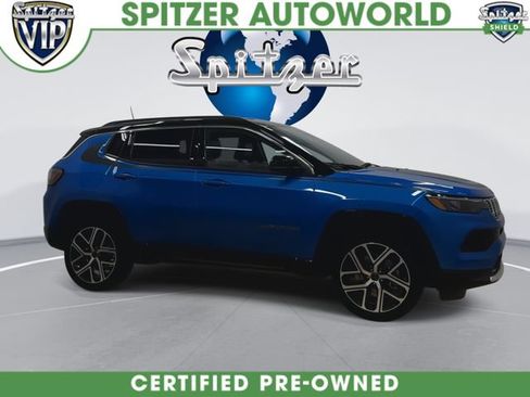 Used 2025 Jeep Compass Limited w/ Elite Group AWD/4WD image 2